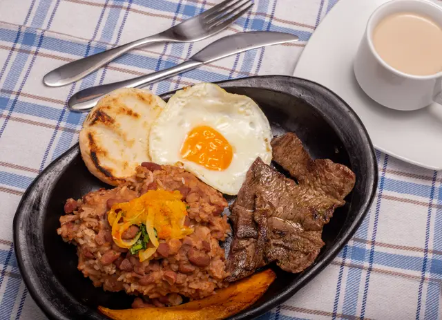 Calentado con carne